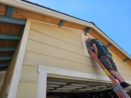 Affordable Siding Repair and Maintenance Services in Paramount, CA